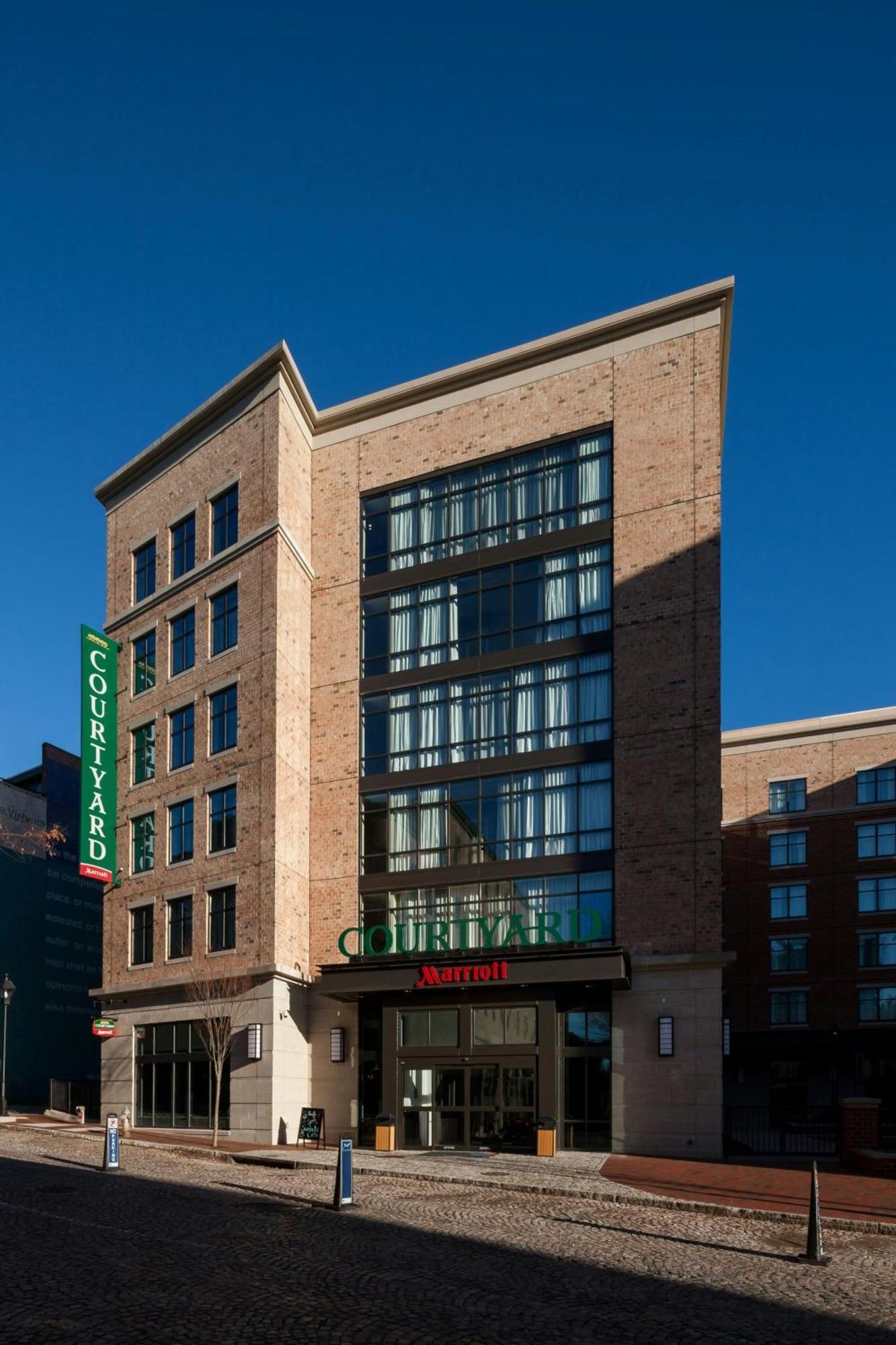 Hotel Courtyard By Marriott Richmond Downtown Esterno foto